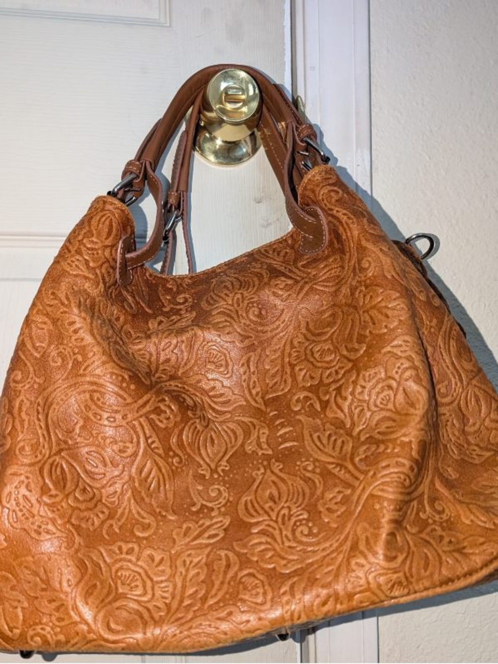Genuine Leather XL-Women's Embossed Hobo Bag in Cognac Brown
